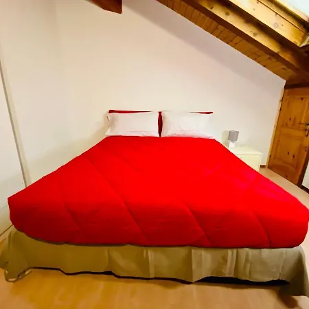 Casa Dei Leoni Apartment Aosta
