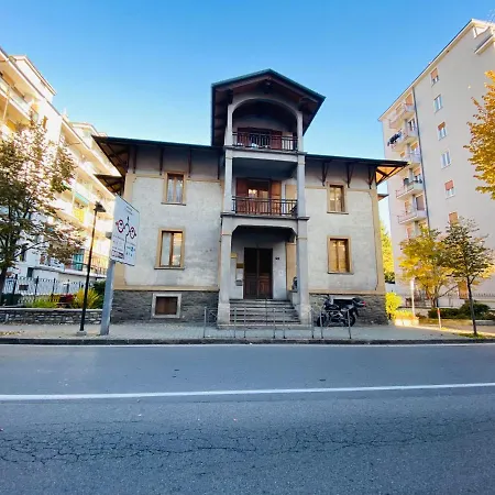 Casa Dei Leoni Apartment Aosta